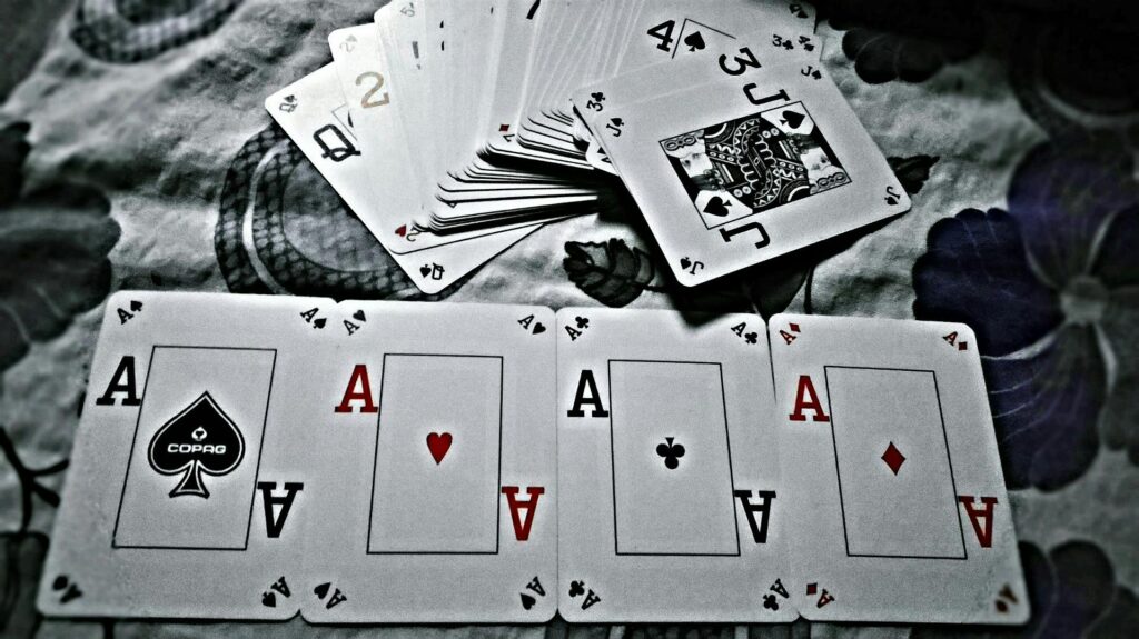 Korträkning i Blackjack: En guide av Casinospesialisten.net